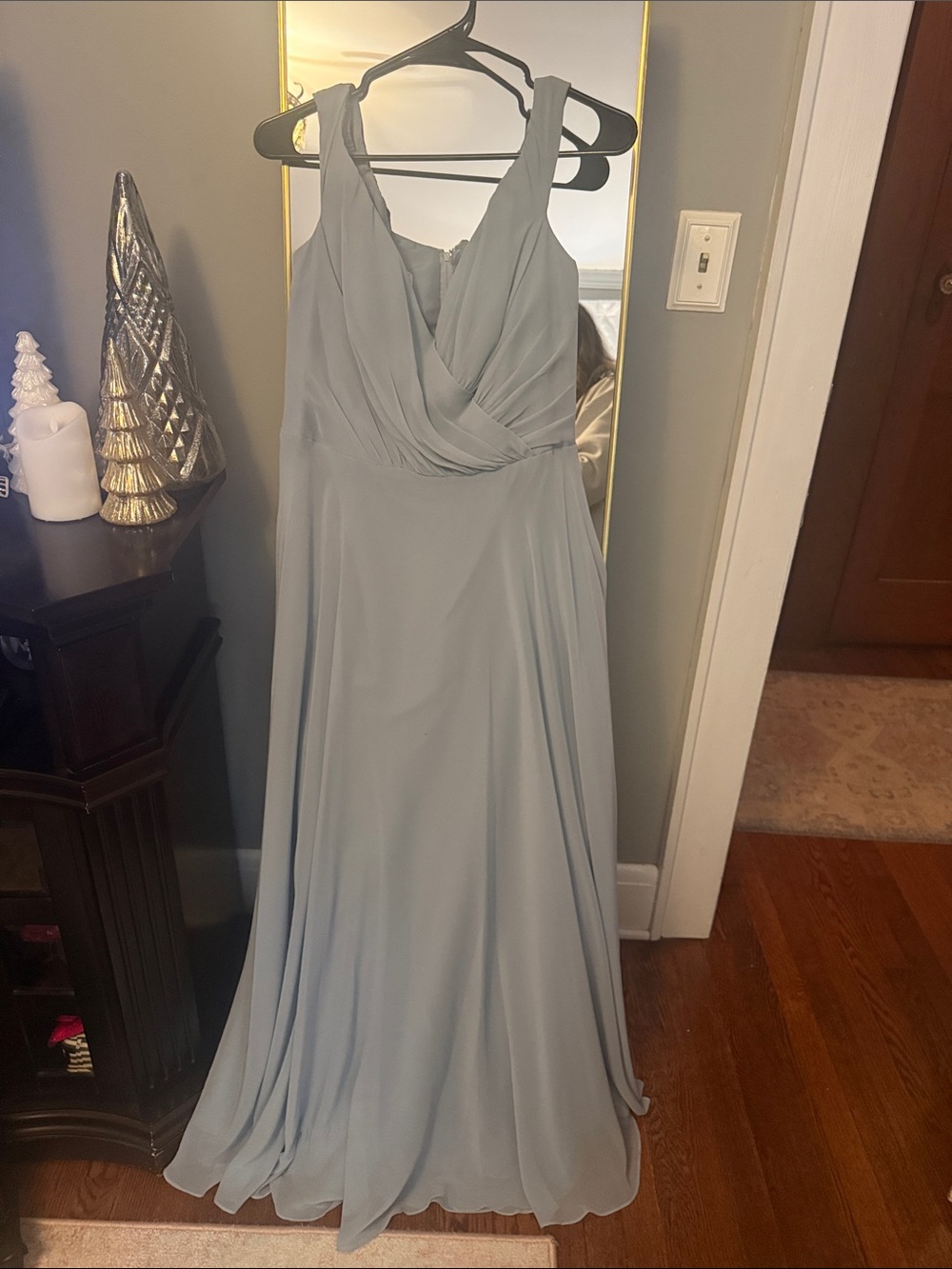 David’s Bridal Elegant V-Neck Slate Blue Women’s Chiffon Dress